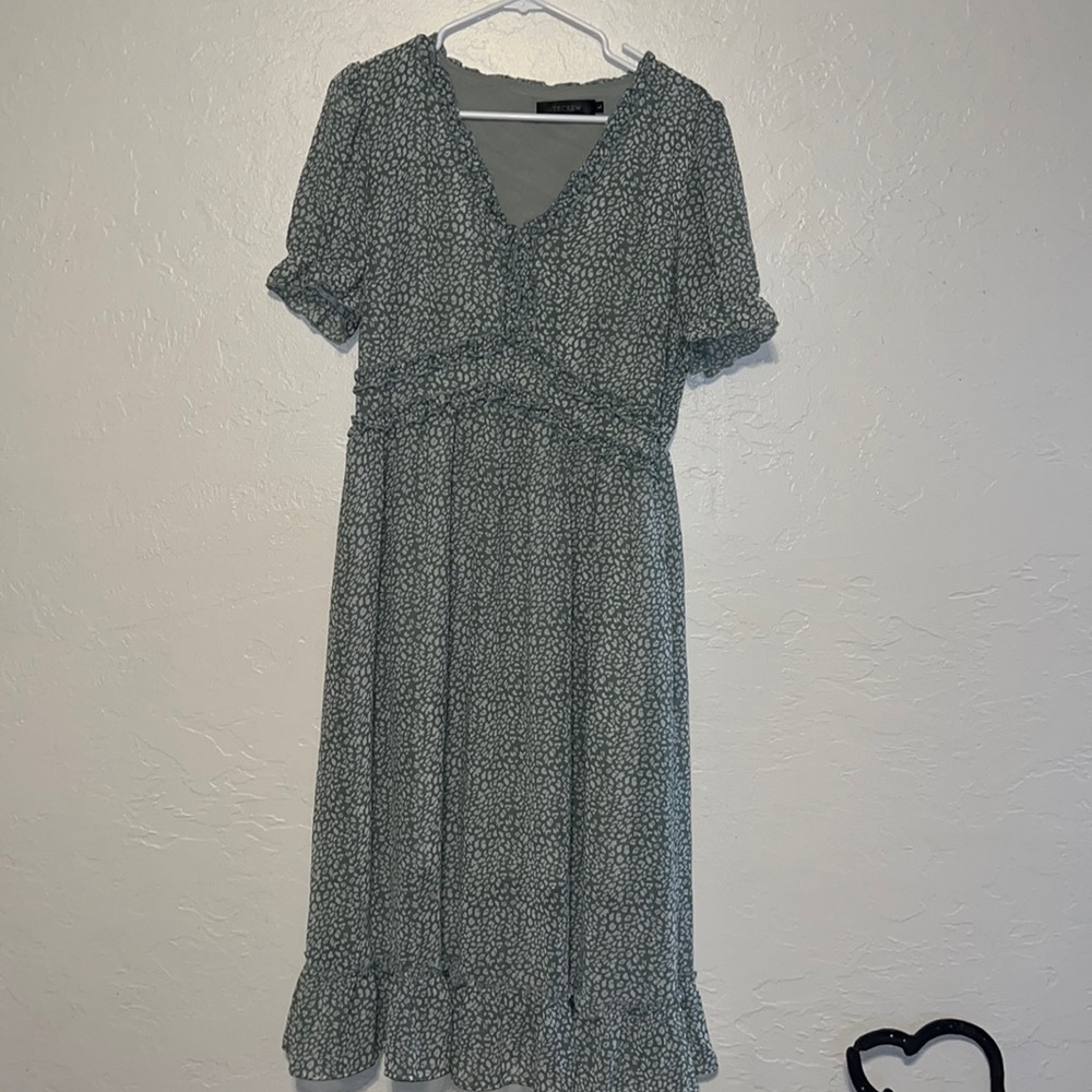 Green floral summer dress